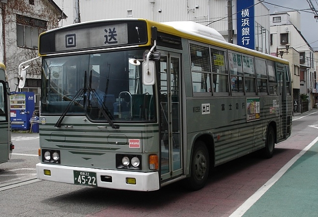 xm}oX  U-RJ3HJAA 摜 摜