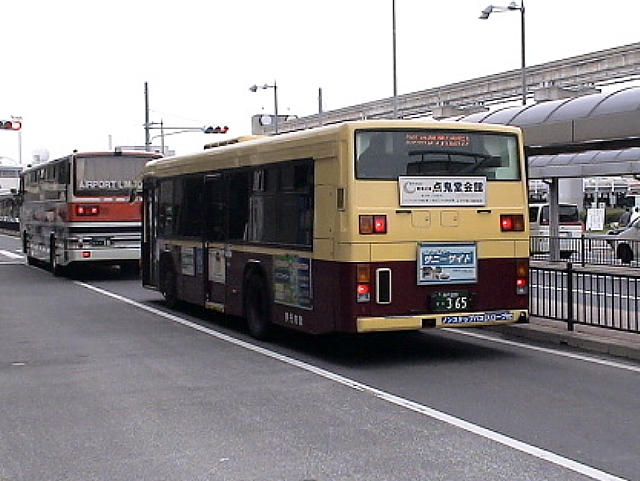 ɒOscoX U KC-LV832L 摜