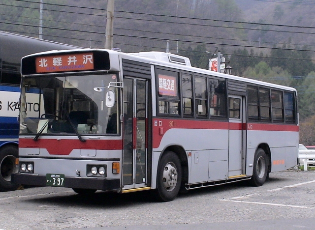 y  U-HT2MLAA 摜