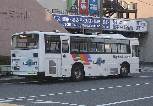 {dCSoX  U-HU2MMAH 摜