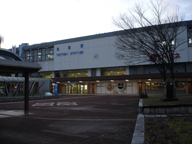 w 摜