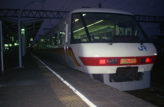 JRI{ V{w 摜